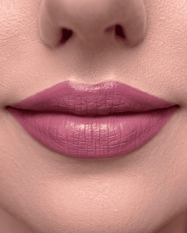 Batom Hidratante Miss Artistic 3.8g - COR 02
