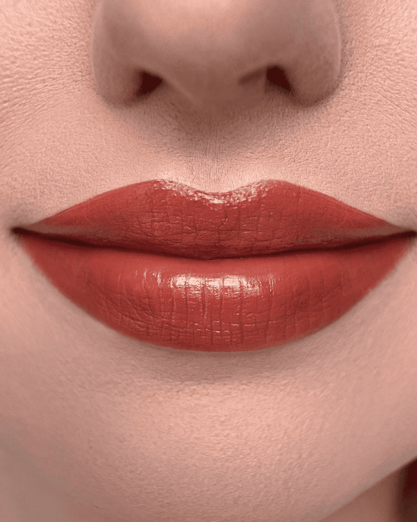 Batom Hidratante Miss Artistic 3.8g - COR 01
